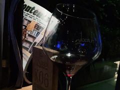 -临界音乐酒馆·小龙虾·江湖菜(华熙LIVE·鱼洞店)