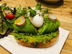 avocado&nbsp;benedict-Elephant Grounds(STARSTREET)