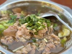 -谢老五跷脚牛肉·非遗传承店