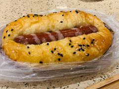 肠仔包-美嘉华面包西饼店(红胜坊店)