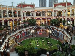 -佛罗伦萨小镇广佛名品奥特莱斯(疏港路店)