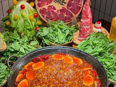 -卤校长重庆火锅(银泰城店)