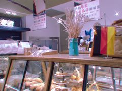-汉柏麦香德国面包房(海信店)