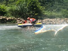 -雅鲁激流探险漂流