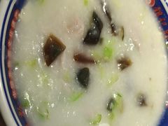 皮蛋瘦肉粥-银记肠粉店(广钢店)