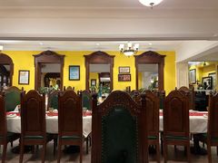 -塔道斯西餐厅(中央大街店)