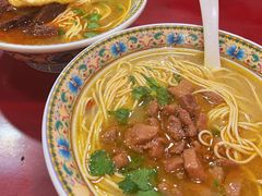 -金杨拉面王小吃面馆·牛三宝面·红烧牛肉粉