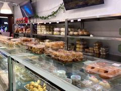 -白玉兰食品(中山公园龙之梦店)