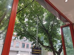 -喧闹·东方大气茶(鹅岭二厂店)