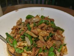 -费大厨辣椒炒肉(万家丽一店)