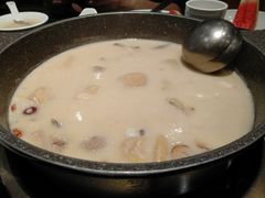 -煲宫猪肚鸡(昆山金鹰国际购物中心店)
