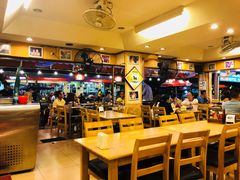 -J Daeng Seafood