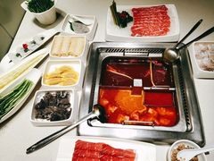 -海底捞火锅鲜切牛肉主题店(长寿路店)