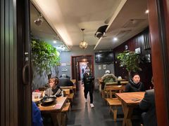 -万记麻辣烫国展总店