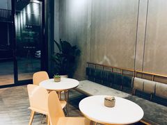 -ADO KAFE(大学城店)