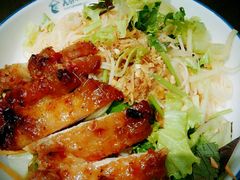 -美奈小馆·越南料理(中航城君尚购物中心店)