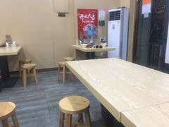 用餐区-开封老式扣碗羊杂汤(二七万达店)