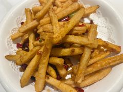 干煸藕条-刘胖子家常菜·蹄花焖藕(江汉路总店)