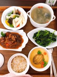 -大美母婴月子中心