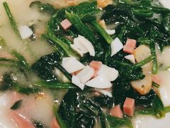 上汤菠菜-老牌坊鲁菜名店(美莲广场店)