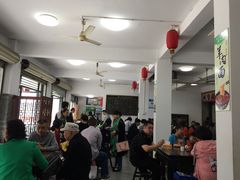 大堂-张一品食府