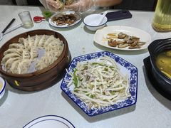 芦苇根炒肉丝-呼吸森林·生态农庄农家乐私房菜