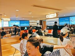 -霸王茶姬(上海恒基名人店)