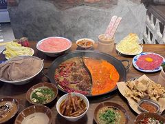 -萍姐火锅·公路夜市(武汉首店)