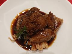 -江宴渔村·鱼鲜土菜(紫荆广场店)