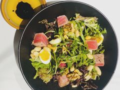 蓝鳍金枪鱼沙拉佐有机豆苗-Erman岩烧牛排(虹桥南丰城店)