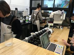 -无牌咖啡&酒馆