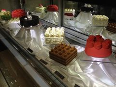 黑天鹅-BLACKSWAN黑天鹅(环球店)