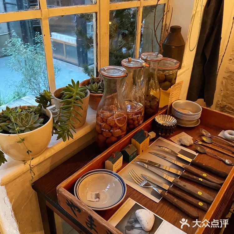 魔都初代网红咖啡甜品店 至今很红