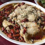 蒜香排骨：和以往吃的不一样，是有油的