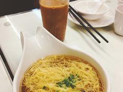 -新大咀港式茶餐厅(宝山万达店)