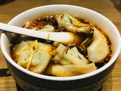-笑来喜馄饨小笼工坊店(湖滨街店)