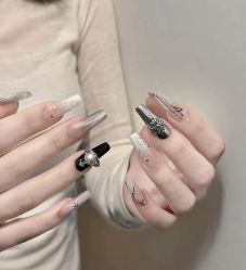 -斯馨·健康美甲美睫