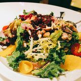 美酒配美食尽在wineapp葡萄酒餐吧