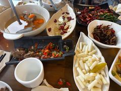 -隔壁老王·家常云南菜(花巷店)