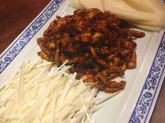 京酱肉丝-百花深处·老北京风味菜