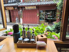 -勺子米线·云南传统小吃市集(四方街店)