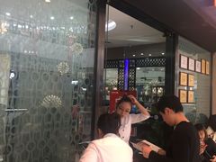 门面-江边城外烤全鱼(龙德广场店)