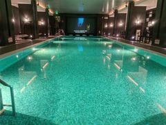 -丽思卡尔顿酒店泳池(金融街店)