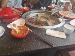 -醉董牛川派鲜肉自选火锅(烟台店)