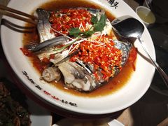 剁椒鱼头-湘阁里辣(沙井华润万家店)
