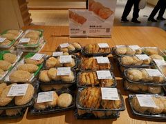 -七鲜超市(瑞虹天地太阳宫店)