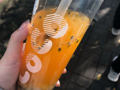 先百香双响炮-CoCo都可(湖滨银泰店B区店)