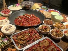 -萍姐火锅·公路夜市(武汉首店)