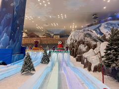 -长沙湘江冰雪世界