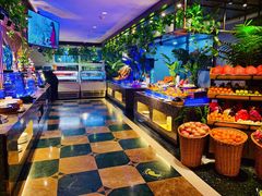 -蓝钻·国际美食海鲜自助百汇(西直门店)
